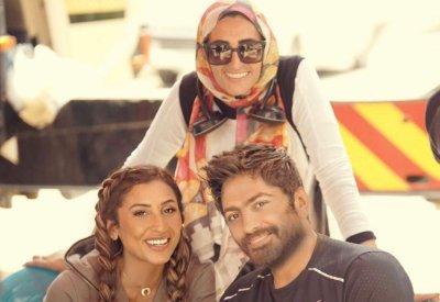 تامر حسني يوجه رسالة لدينا الشربيني: نورت فيلمك "تاج"