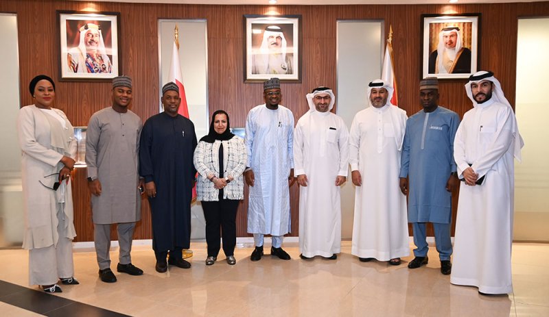 وزير الصناعة والتجارة يجتمع بوزير الاتصالات والاقتصاد الرقمي بجمهورية نيجيريا الاتحادية