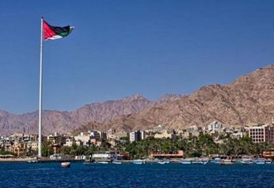 الأردن: إنقاذ 26 سائحا فرنسيا في خليج العقبة