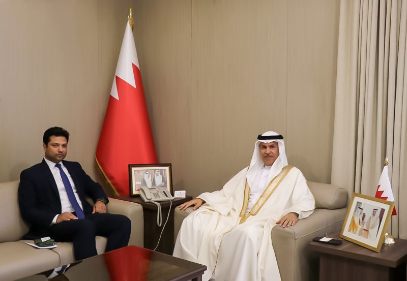 معالي الشيخ هشام بن عبدالرحمن يستقبل القائم بأعمال سفير جمهورية باكستان