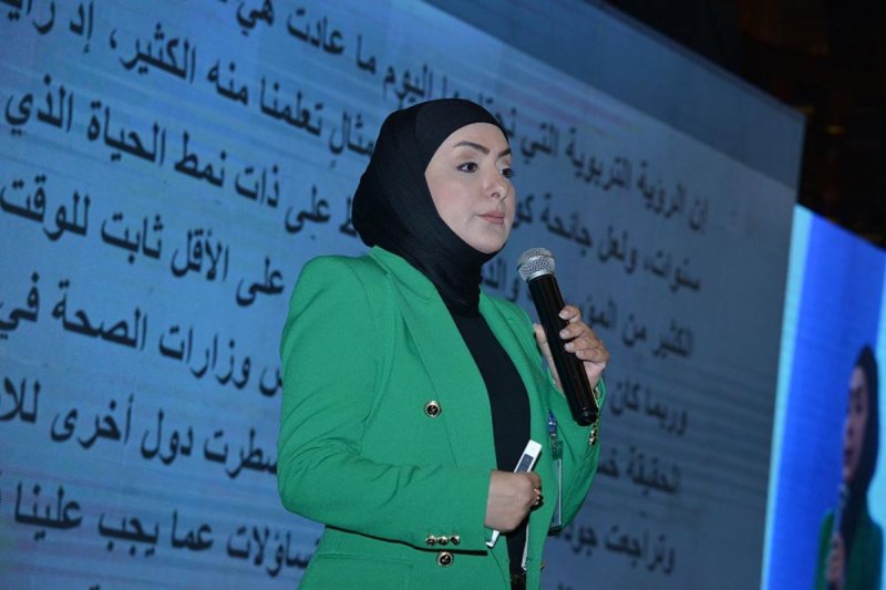أكاديمية من جامعة البحرين متحدث رئيس في مؤتمر دولي بالكويت 