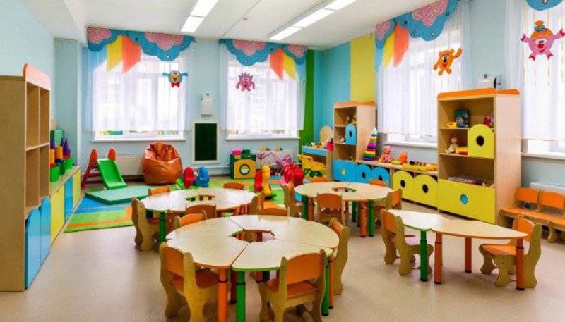 طالبات أمهات: فتح حضانة للأطفال في الجامعة يسهل دراستنا