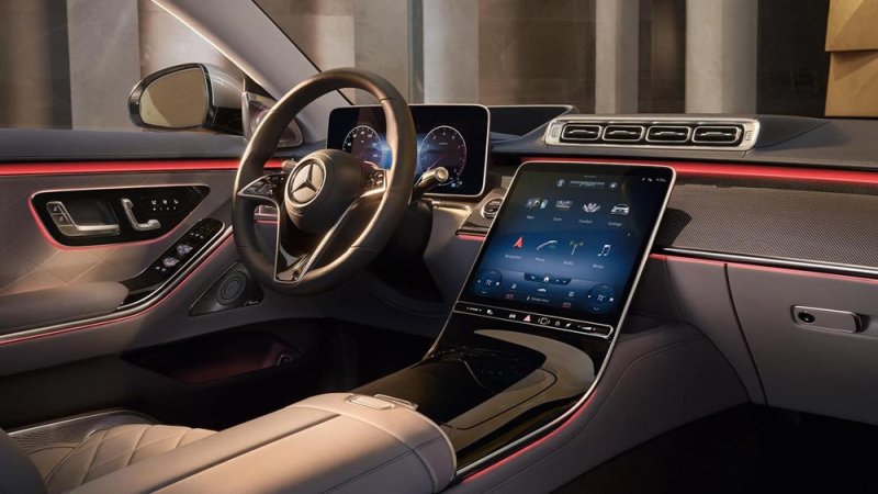 مرسيدس S-Class 2023.. الفخامة لكل الحواس