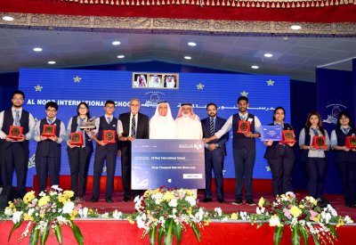 مدرسة النور العالمية تكرم الطلبة المشاركين في برنامج TradeQuest PROGRAM