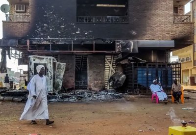 بيان سعودي أميركي: طرفا الصراع بالسودان انتهكا الهدنة ما أعاق وصول المساعدات