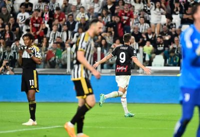 ميلان يهزم يوفنتوس ويحسم تأهله إلى دوري الأبطال