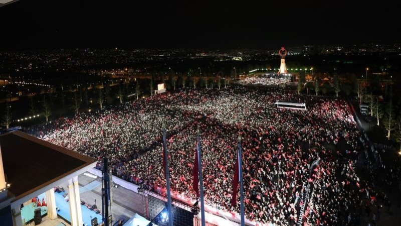 أردوغان يدعو الأتراك إلى "الوحدة والتضامن" بعد فوزه في الانتخابات الرئاسية
