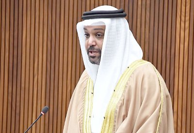 وزير المالية: توافق مبدئي لزيادة المتقاعدين حتى 2500 دينار