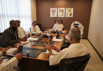 خالد بن حمد يوجه لرفع المستوى التنظيمي للمسابقات المحلية