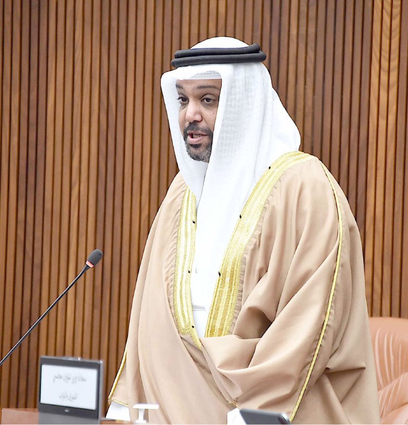 وزير المالية: توافق مبدئي لزيادة المتقاعدين حتى 2500 دينار
