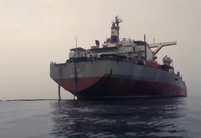 الأمم المتحدة : بدء عمليات الإنقاذ لناقلة النفط صافر العالقة قبالة اليمن
