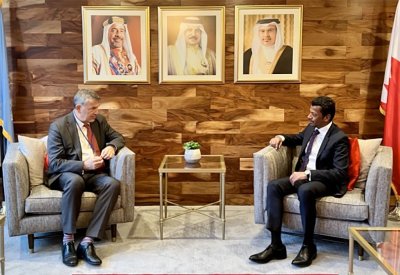المندوب الدائم للبحرين في الأمم المتحدة يجتمع مع وكيل الأمين العام للأمم المتحدة والمفوض العام لوكالة الأونروا