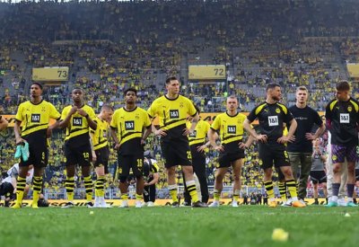 رئيس دورتموند: طريقة ضياع الدوري لن تحطمنا
