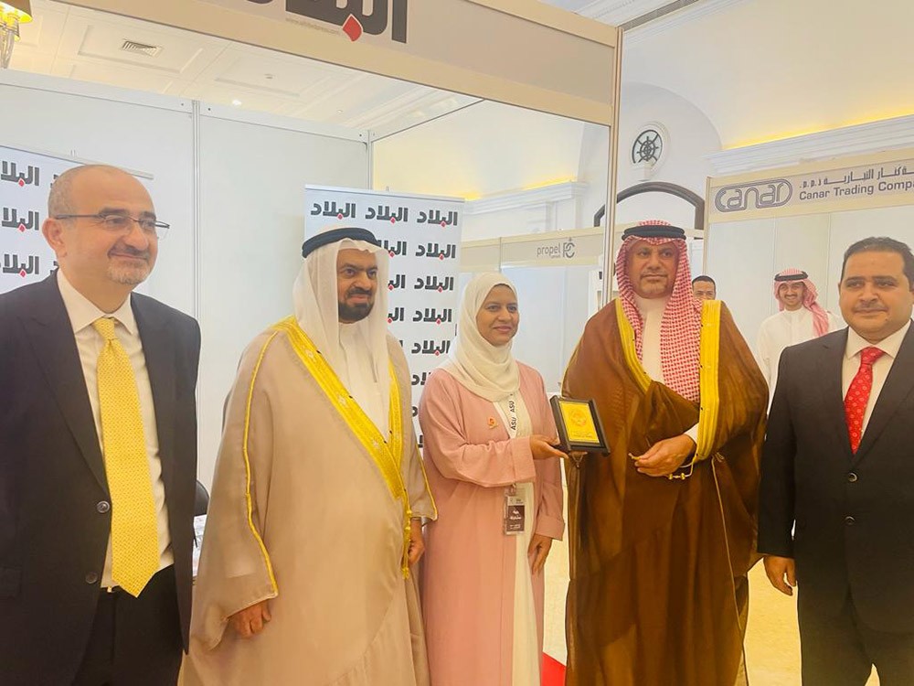 مشاركة صحيفة البلاد بيوم المهن