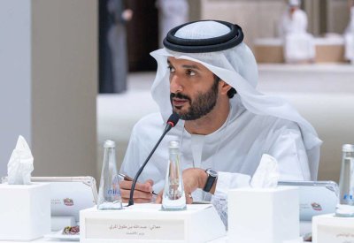 الإمارات تستهدف استثمارات بـ160 مليار دولار بالاقتصاد الجديد