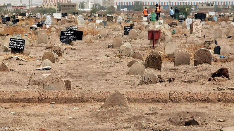 السودان يسجل "فاجعة جديدة".. دفن 180 مجهولا