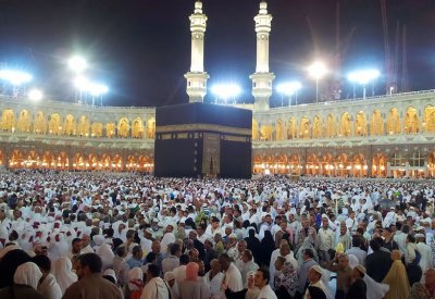 إرشادات السلامة لحجاج بيت الله تحت شعار "نعتني بصحتك لتكمل حجتك"