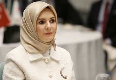 ماهينور أوزدمير.. من برلمانية في بلجيكا لوزيرة في تركيا