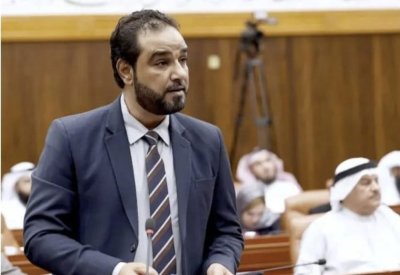 العسبول يشيد باعتماد "التربية" المعدل التراكمي معياراً للتنافس على البعثات