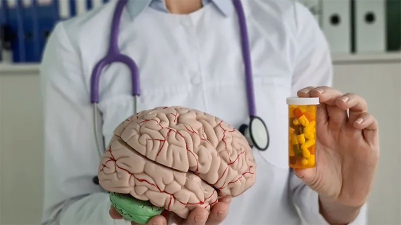 دراسة تكشف فائدة "غير متوقعة" للفيتامينات على الذاكرة