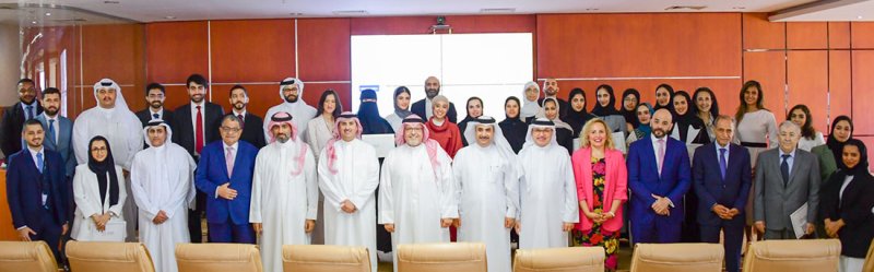 معهد الدراسات القضائية والقانونية يُخرّج دفعة جديدة من برنامج الشهادة المهنية لممارسة القانون باللغة الإنجليزية