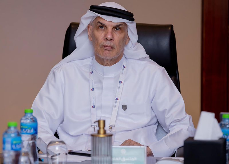 محمد حسين مراقبًا لمباراة الكويت ونواذيبو