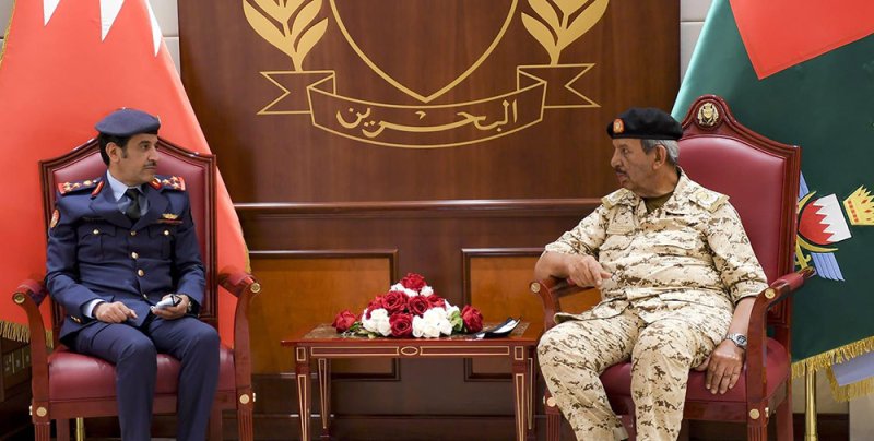 القائد العام يستقبل الملحق العسكري ومساعده بسفارة الكويت بمناسبة انتهاء فترة عملهما