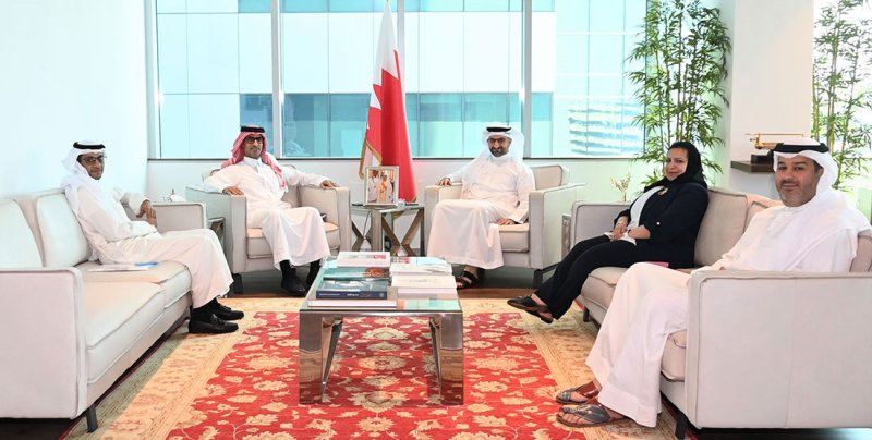 وزير الصناعة والتجارة يجتمع بالمنسق العام للمفاوضات ورئيس الفريق التفاوضي لمجلس التعاون لدول الخليج العربية