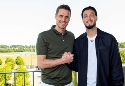 الجزائري بن سبعيني ينضم إلى دورتموند