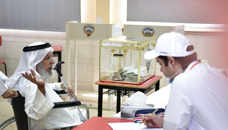 أمة 2023.. حضور لافت لكبار السن بدوافع وطنية لاختيار ممثليهم وتحقيق التطلعات