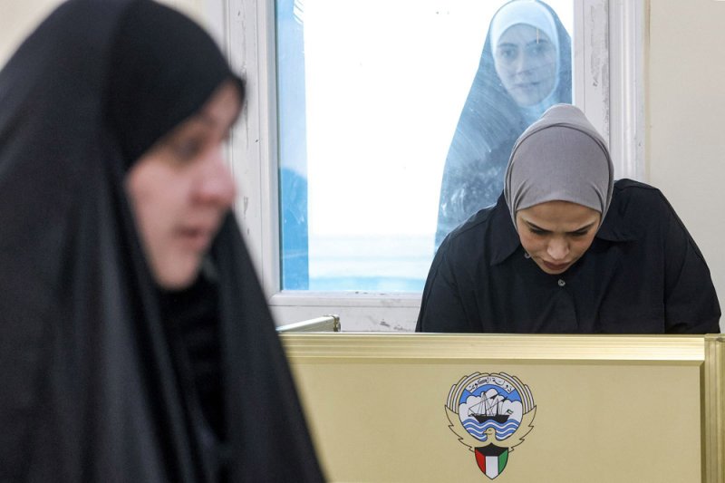 انتخابات مجالس الأمة.. تعزيز لأجواء الحرية ومسيرة الديمقراطية في الكويت