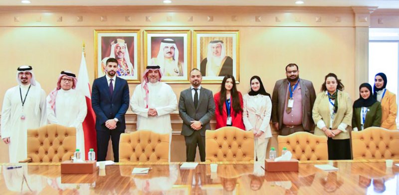 وكيل "المالية والاقتصاد الوطني" يلتقي الرئيس التنفيذي لبورصة البحرين