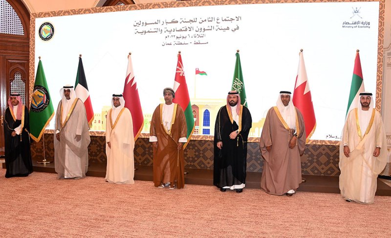 وكيل وزارة المالية يترأس وفد البحرين في اجتماع لجنة كبار المسؤولين بهيئة الشؤون الاقتصادية والتنموية بمجلس التعاون