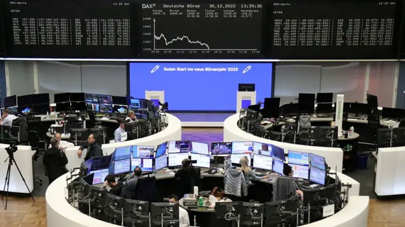 "مورغان ستانلي" يتوقع انخفاض الأسهم الأوروبية 10% خلال الربع المقبل