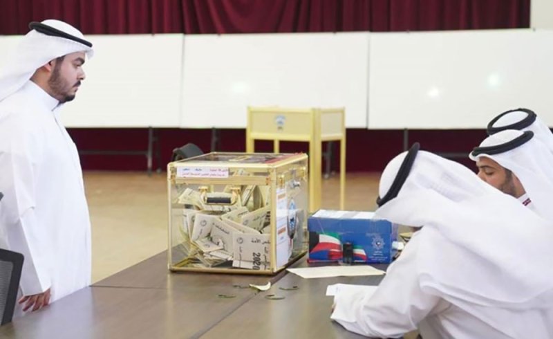 الكويت: اغلاق ابواب مراكز الاقتراع في انتخابات مجلس الأمة (2023) تمهيدا لفرز الأصوات