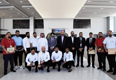 نيسان البحرين تكافأ موظفي المبيعات ومستشاري الخدمة للأداء المتميز