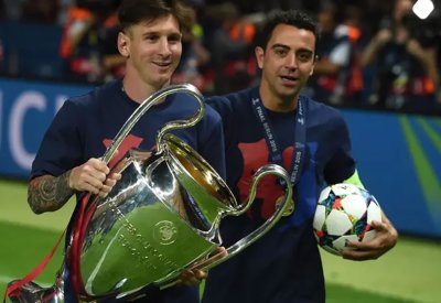 لماذا لم يعد ميسي إلى برشلونة؟ تشافي يجيب