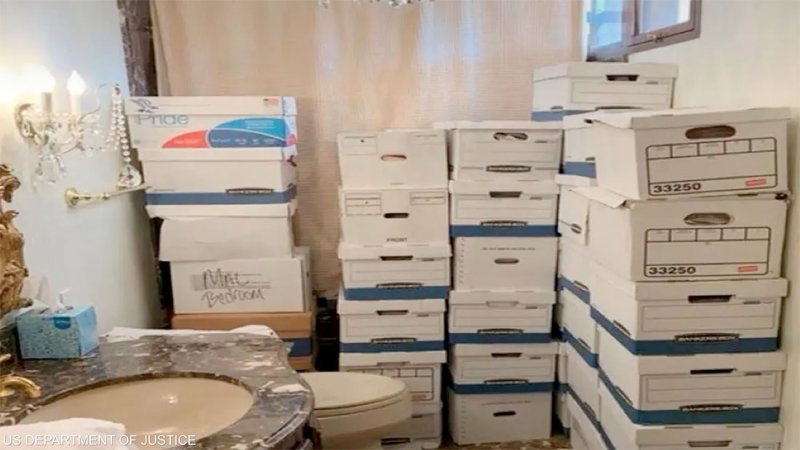 بايدن ينفي "التواطؤ" مع وزارة العدل بشأن لائحة اتهام ترامب