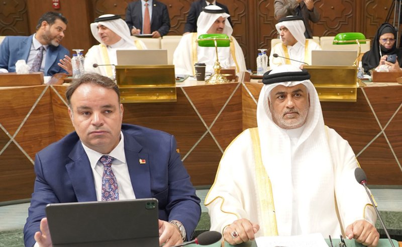 العشيري والصالح يؤكدان أهمية تطوير آليات العمل حول حقوق الإنسان وموقف البحرين تجاه القضية الفلسطينية