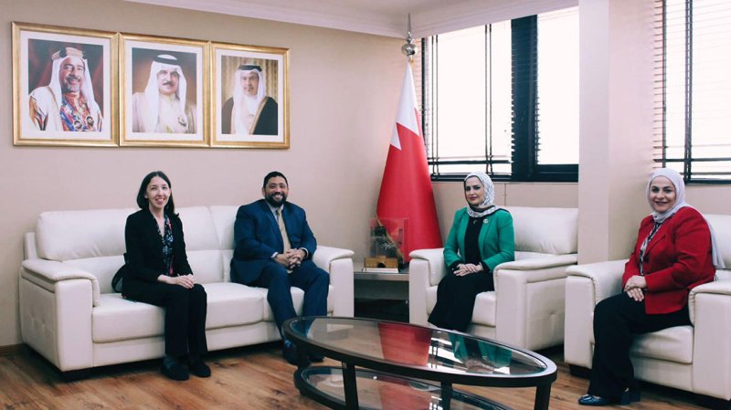 الأمين العام لمجلس التعليم العالي تستقبل القائم بأعمال السفير الأمريكي