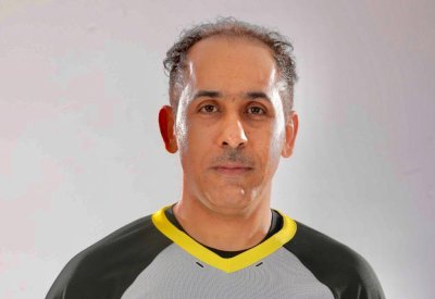 الحكم السلاوي محمد السلم يدير مباريات كأس أمير قطر