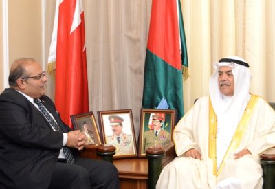 وزير شؤون الدفاع يستقبل سفير جمهورية الهند لدى مملكة البحرين‎‎
