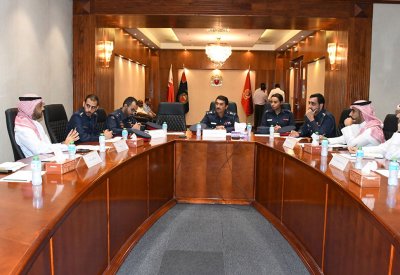 الدفاع المدني تعقد اجتماعاً تنسيقياً مع الجهات المعنية لحملة السلامة في برك السباحة