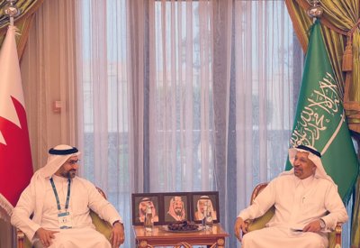 وزير الصناعة والتجارة يلتقي وزير الاستثمار بالمملكة العربية السعودية