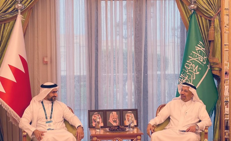 وزير الصناعة والتجارة يلتقي وزير الاستثمار بالمملكة العربية السعودية