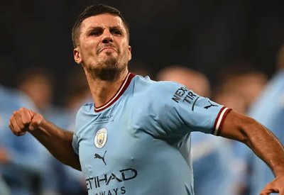 رودري ينال جائزة أفضل لاعب في دوري الأبطال