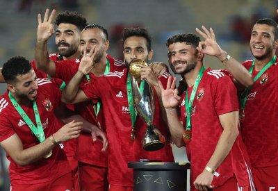 4 ملاعب احتفل فيها الأهلي بالمجد الكروي الإفريقي خارج أرضه