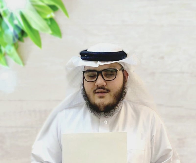 محمد فضل يتصدر متفوقي المسار الديني رغم ظروفه الصحية
