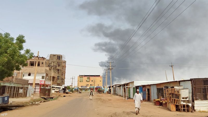 مبادرة "الأعلام البيضاء".. سودانيون يخوضون حملة لوقف الحرب