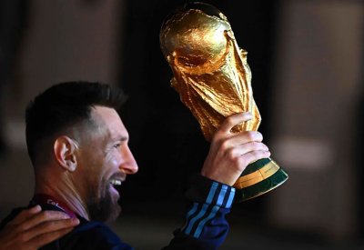 ميسي يتحدث عن المشاركة بمونديال 2026 والكرة الذهبية الثامنة